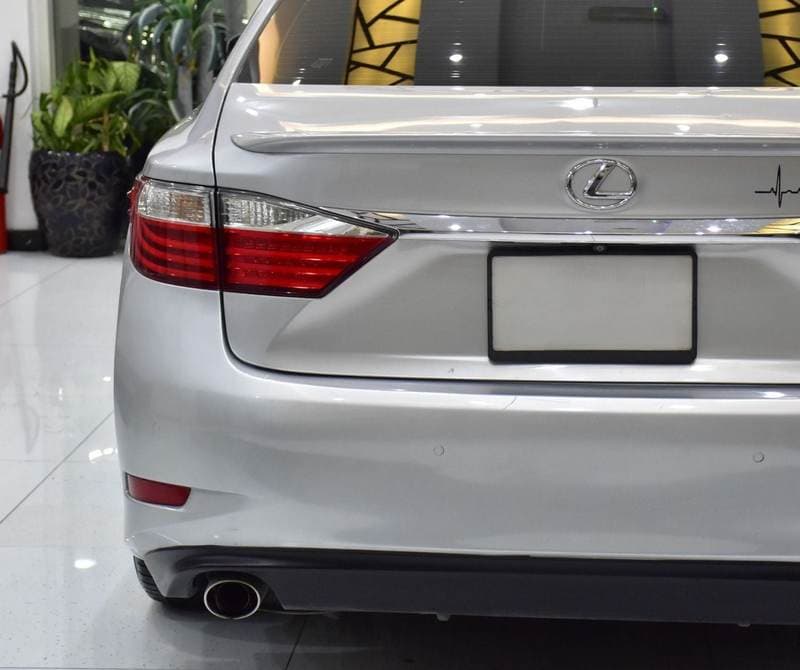 2015 Lexus ES350 PLATINUM thumbnail 8