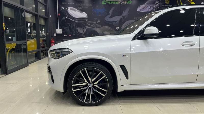 2019 BMW X5 XDRIVE M50I XLINE EXCLUSIVE thumbnail 6