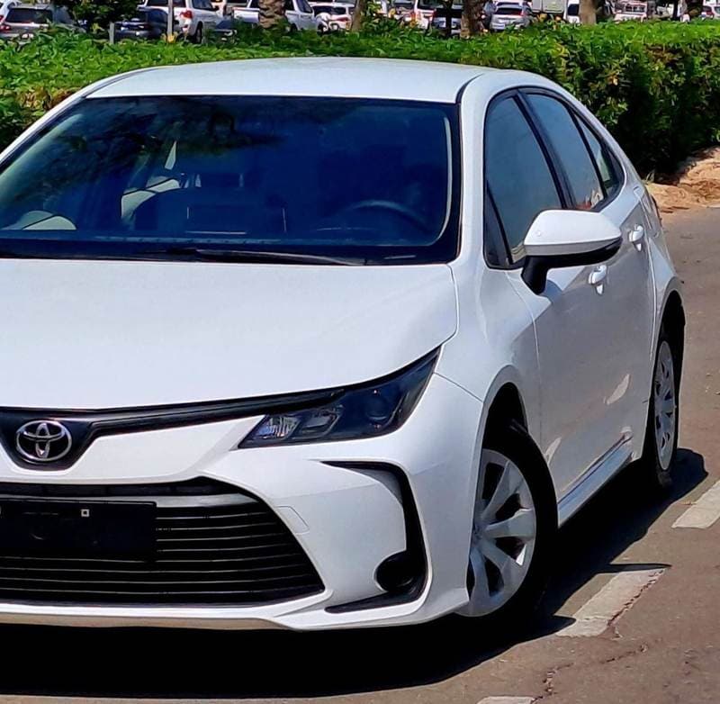 2023 Toyota Corolla XLI thumbnail 5