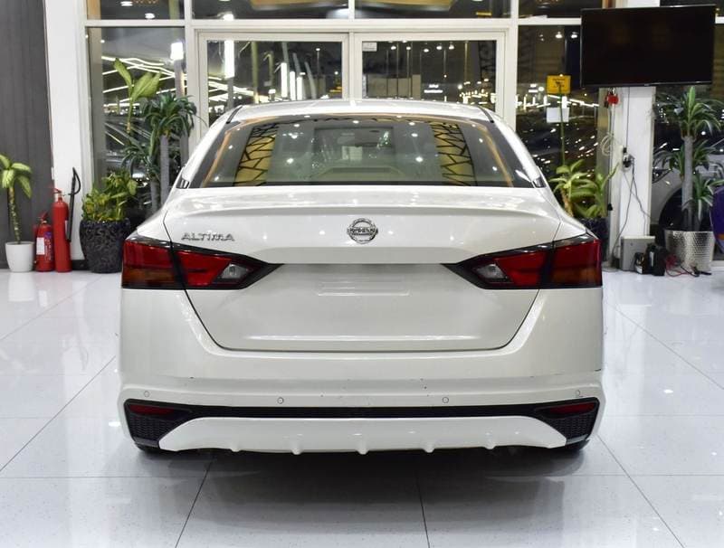 2020 Nissan Altima S thumbnail 5