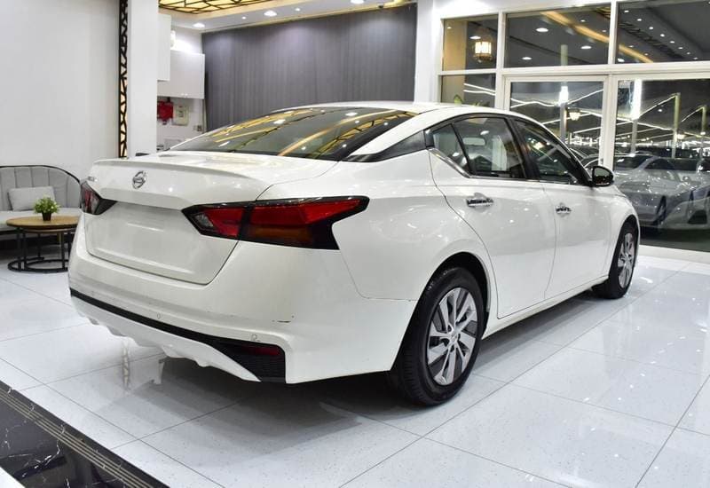 2020 Nissan Altima S thumbnail 6