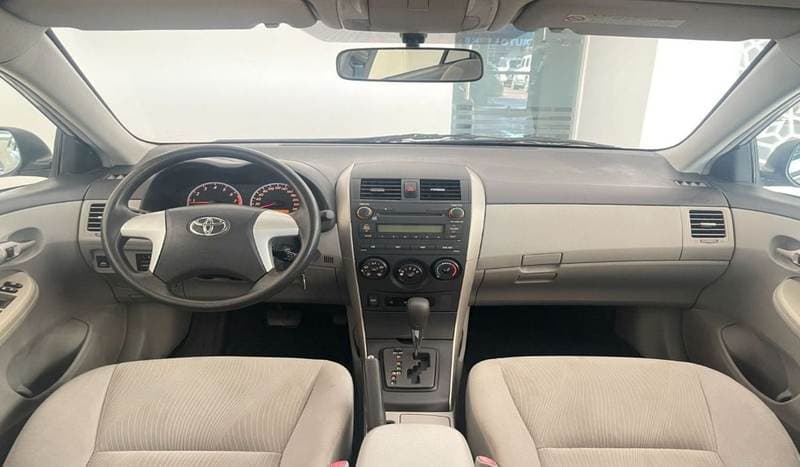2013 Toyota Corolla XLI thumbnail 6