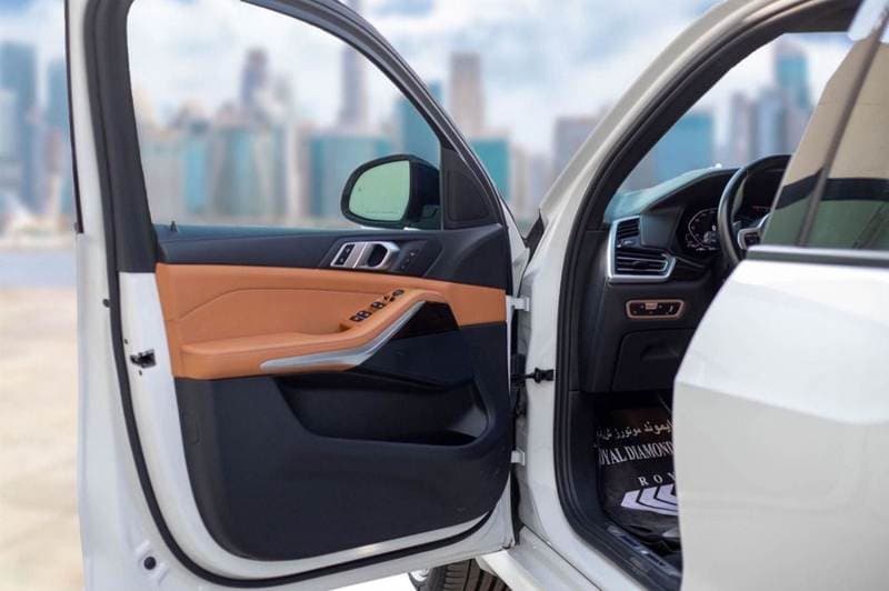 2022 BMW X5 thumbnail 4
