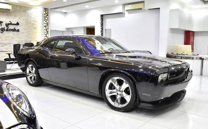 2012 Dodge Challenger SRT8