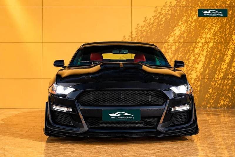 2020 Ford Mustang thumbnail 3
