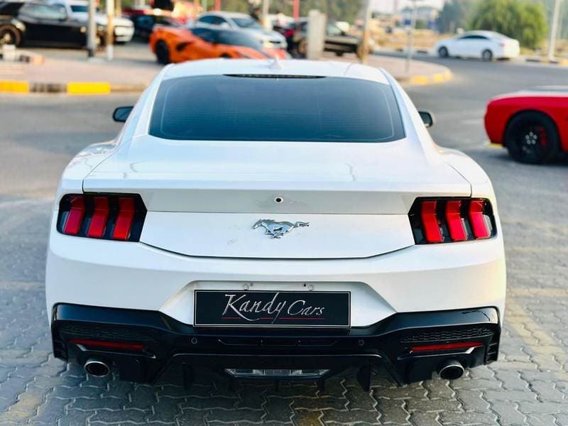 2024 Ford Mustang STANDARD thumbnail 6