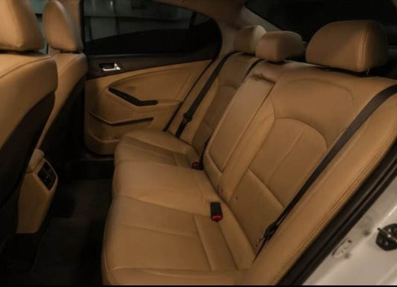 2016 Kia Optima LX thumbnail 5
