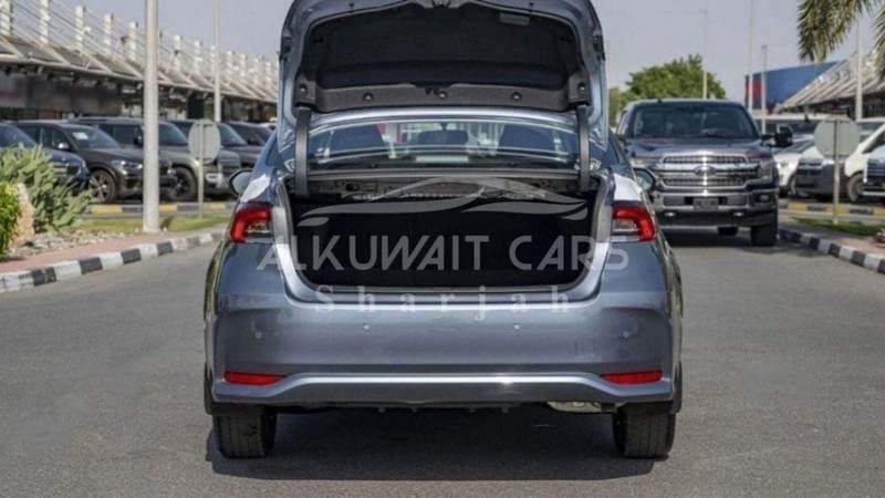 2023 Toyota Corolla XLI thumbnail 7