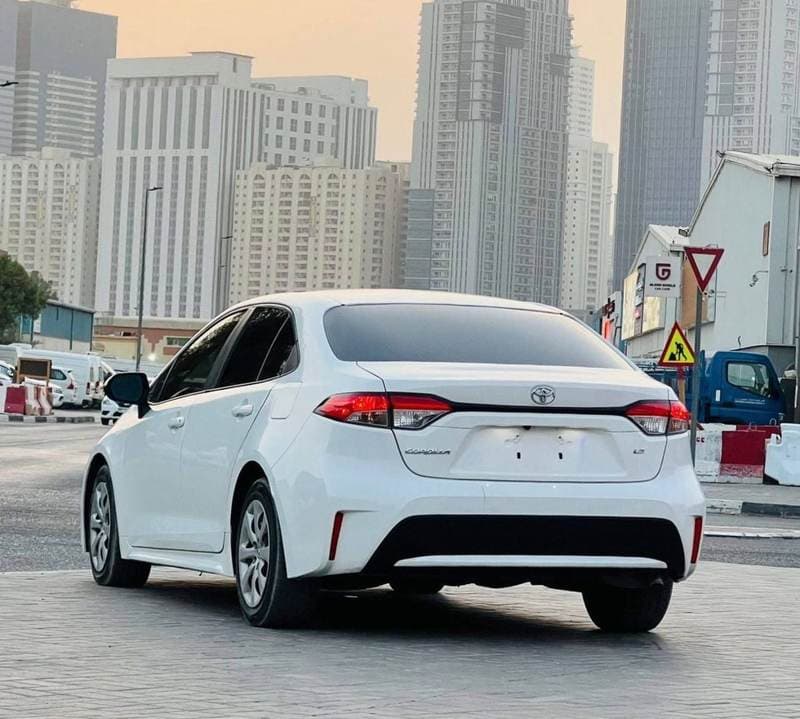 2022 Toyota Corolla XLI thumbnail 4