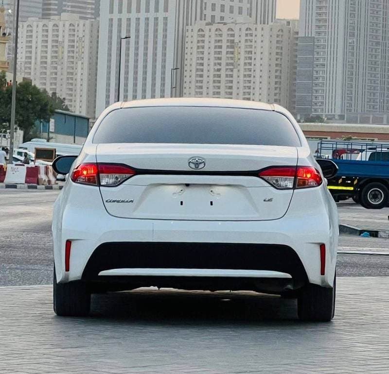 2022 Toyota Corolla XLI thumbnail 5