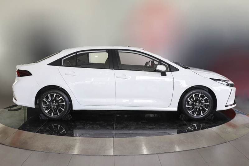 2025 Toyota Corolla XLI EXECUTIVE HEV thumbnail 3