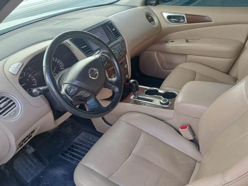 2019 Nissan Pathfinder SV thumbnail 6