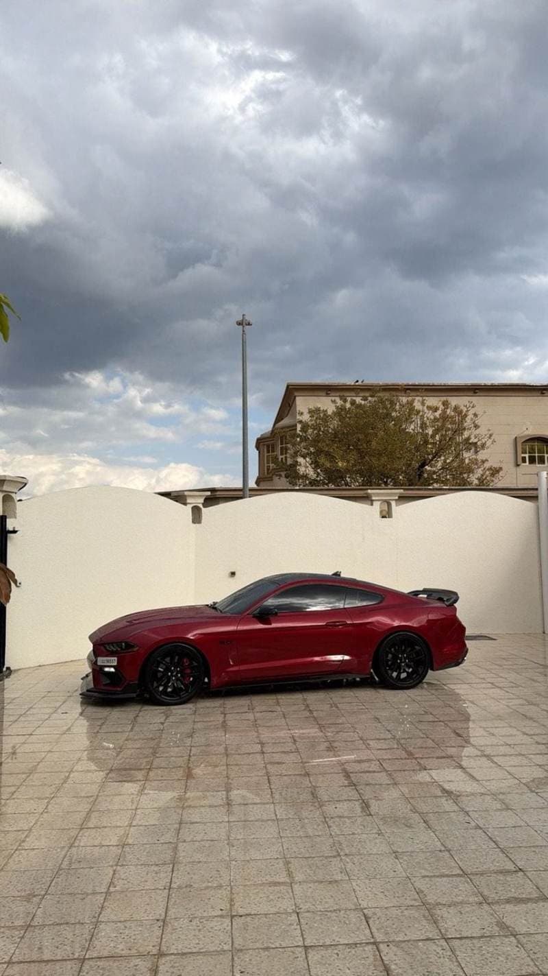 2021 Ford Mustang GT PREMIUM thumbnail 4