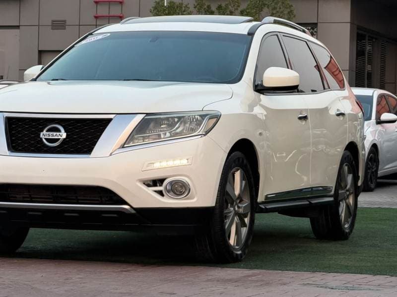 2017 Nissan Pathfinder SV thumbnail 8