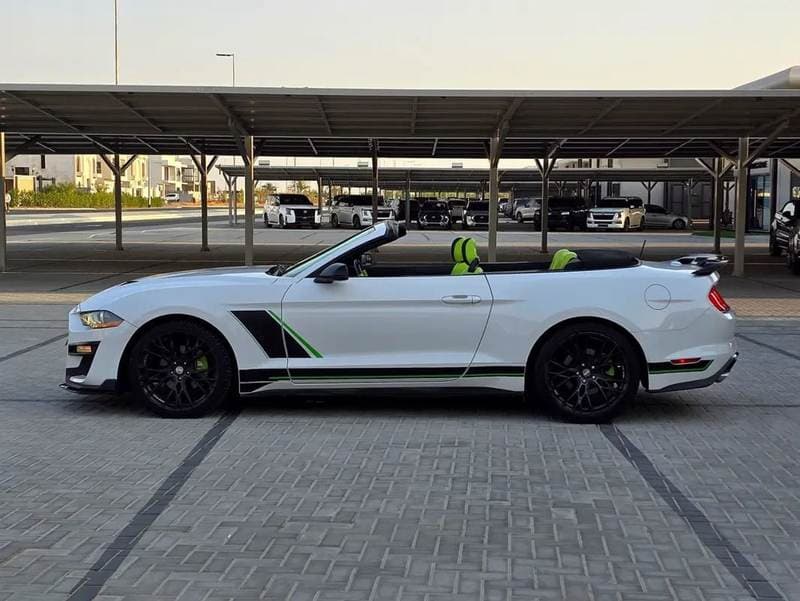 2021 Ford Mustang STANDARD thumbnail 7