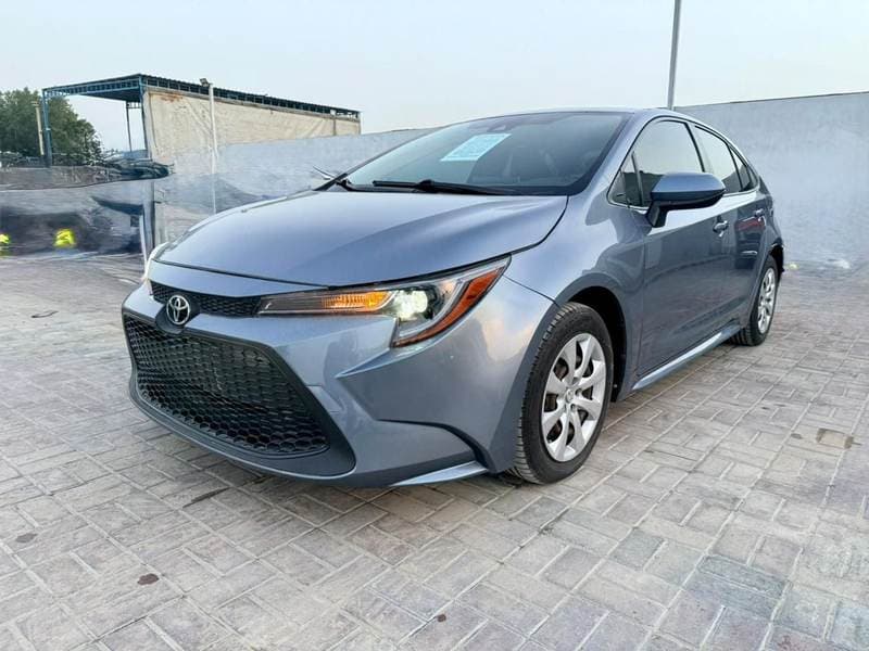 2021 Toyota Corolla thumbnail 3