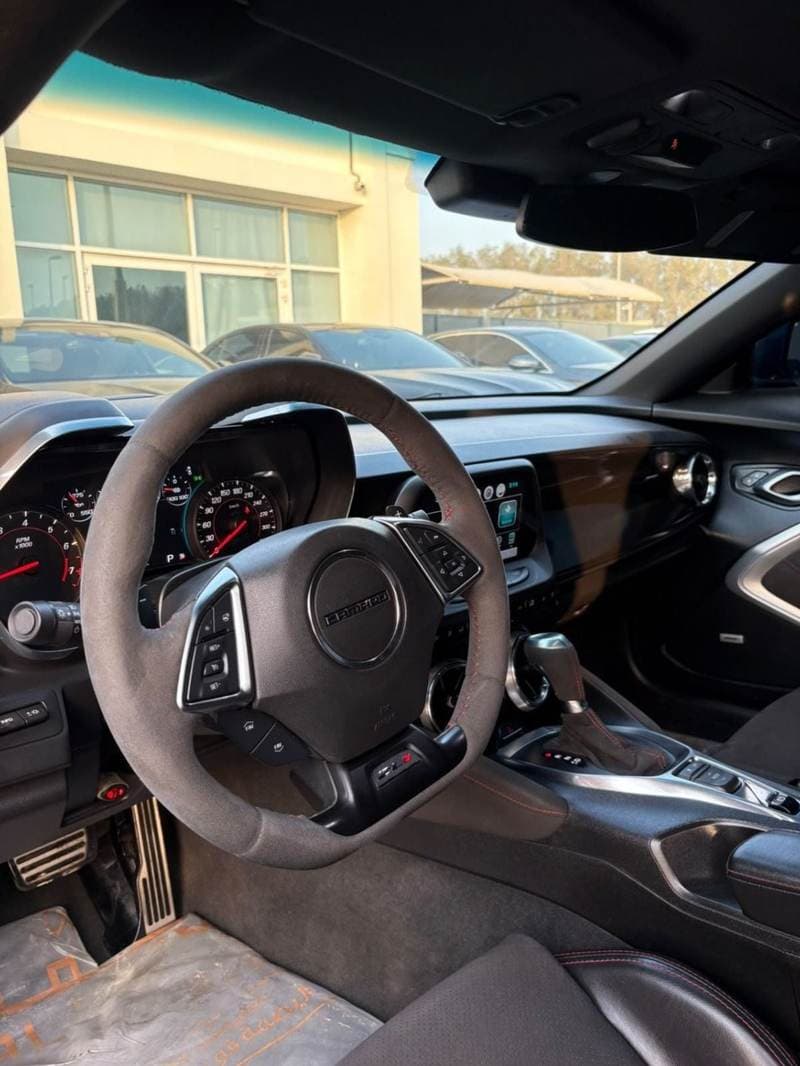 2018 Chevrolet Camaro ZL1 thumbnail 3