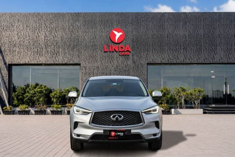 2021 Infiniti QX50 LUXE thumbnail 2