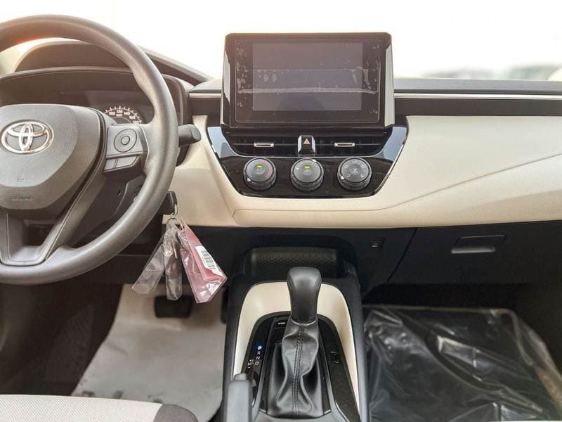 2026 Toyota Corolla XLI thumbnail 7