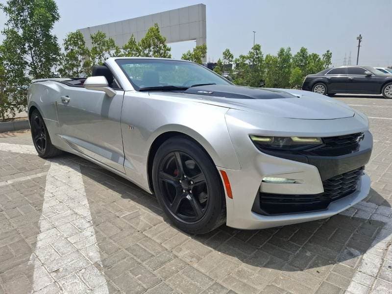 2019 Chevrolet Camaro 3LT RS thumbnail 4