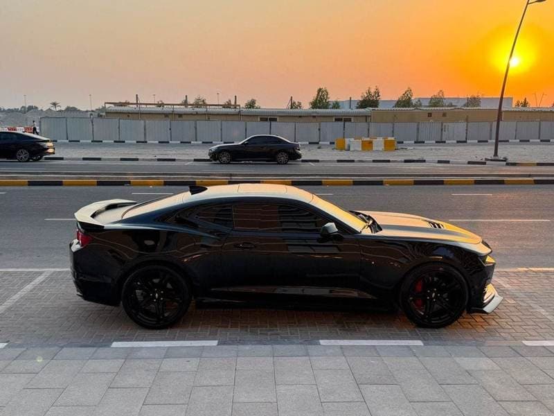2024 Chevrolet Camaro SS thumbnail 3