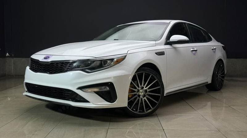 2019 Kia Optima LX thumbnail 3