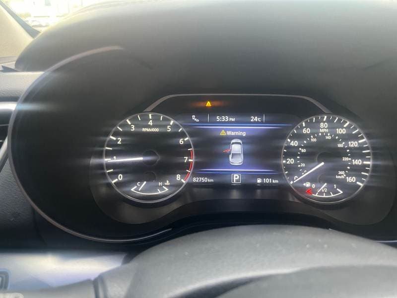 2022 Nissan Maxima thumbnail 4