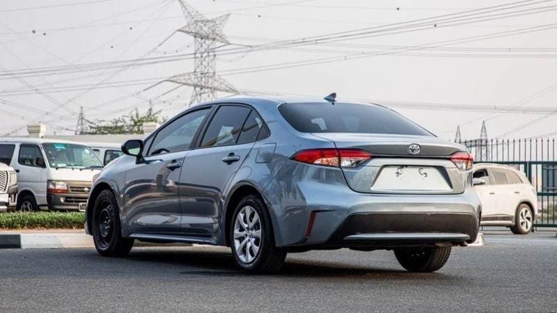 2020 Toyota Corolla LE thumbnail 6