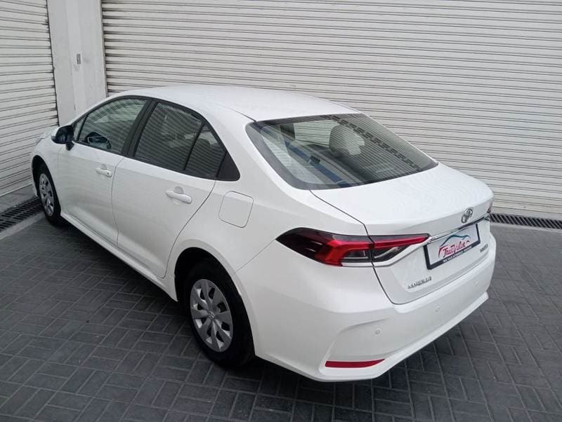 2023 Toyota Corolla XLI thumbnail 5