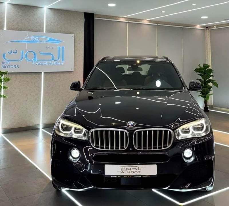 2017 BMW X5 50i M SPORT thumbnail 5