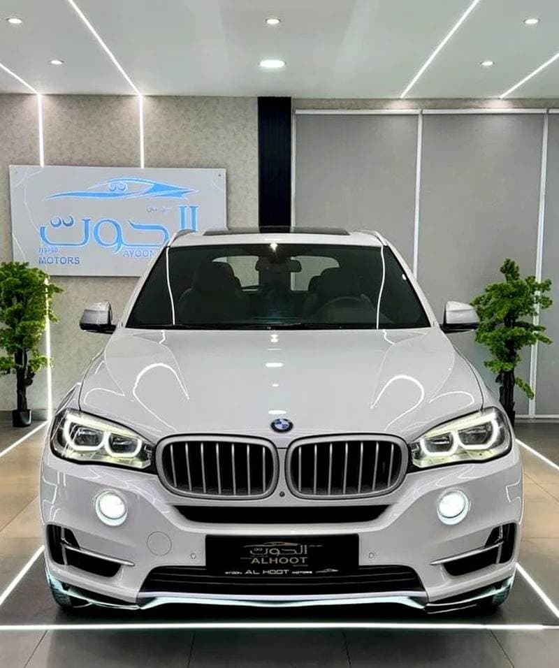 2016 BMW X5 50i