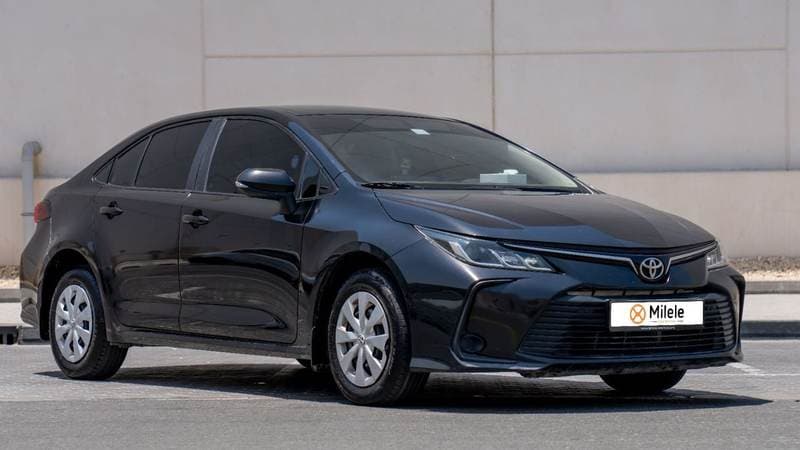 2023 Toyota Corolla XLI thumbnail 3