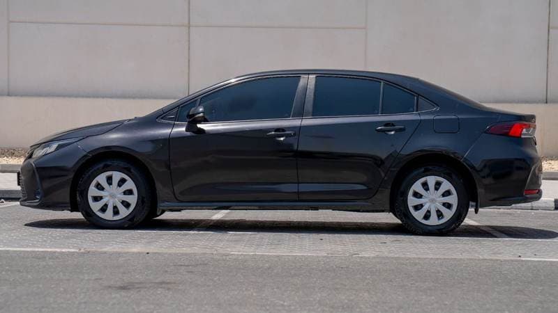 2023 Toyota Corolla XLI thumbnail 6