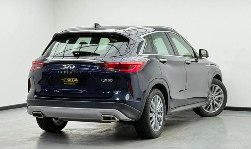 2024 Infiniti QX50 LUXE thumbnail 6
