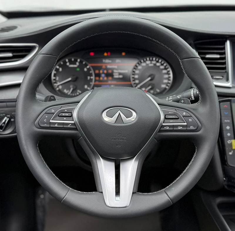 2024 Infiniti QX50 LUXE thumbnail 7