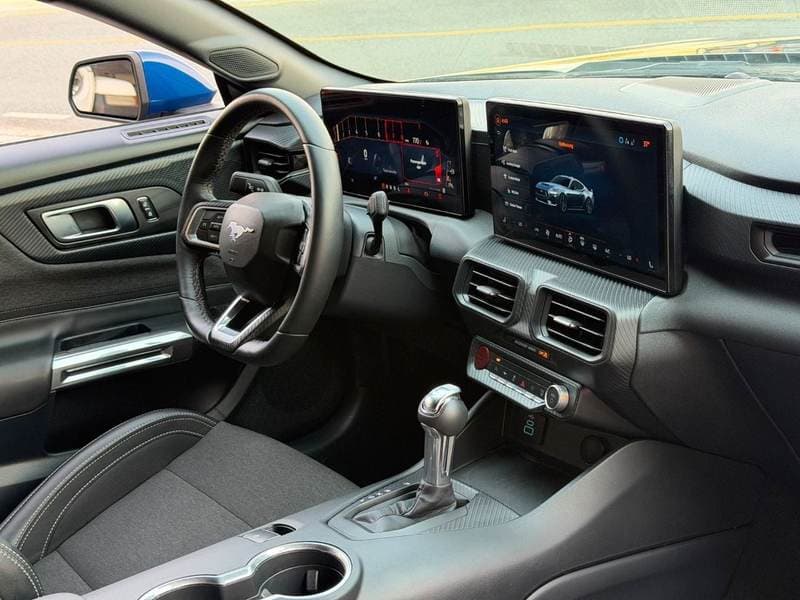 2024 Ford Mustang STANDARD thumbnail 8