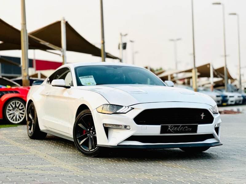 2017 Ford Mustang STANDARD thumbnail 3