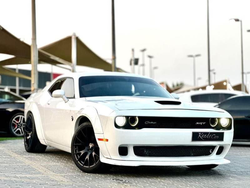 2019 Dodge Challenger SXT thumbnail 3