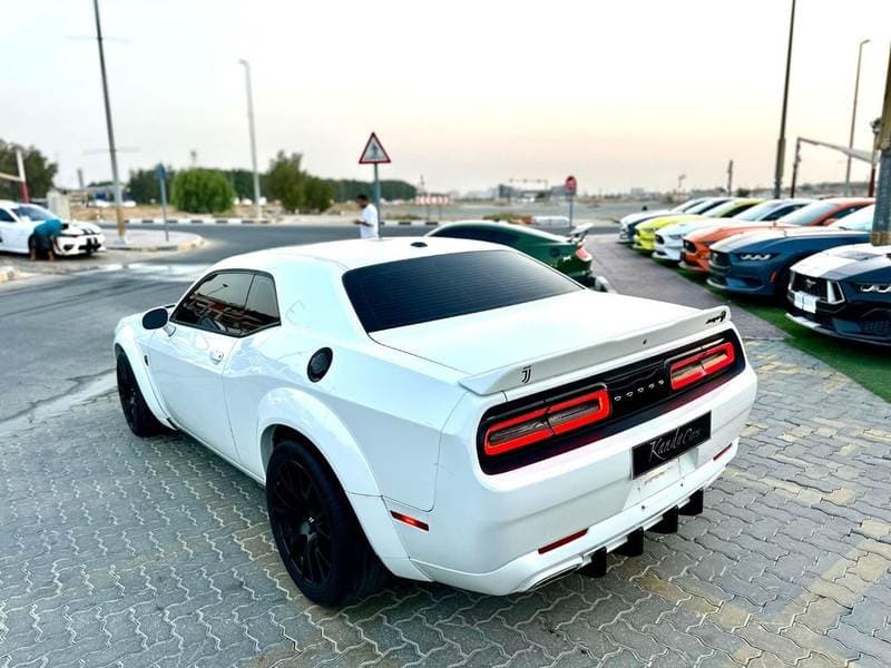 2019 Dodge Challenger SXT thumbnail 7