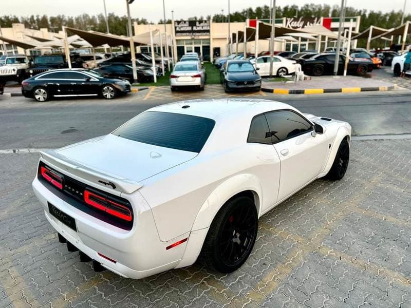 2019 Dodge Challenger SXT thumbnail 5