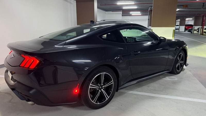 2024 Ford Mustang STANDARD thumbnail 5