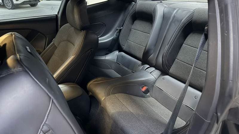 2024 Ford Mustang STANDARD thumbnail 7