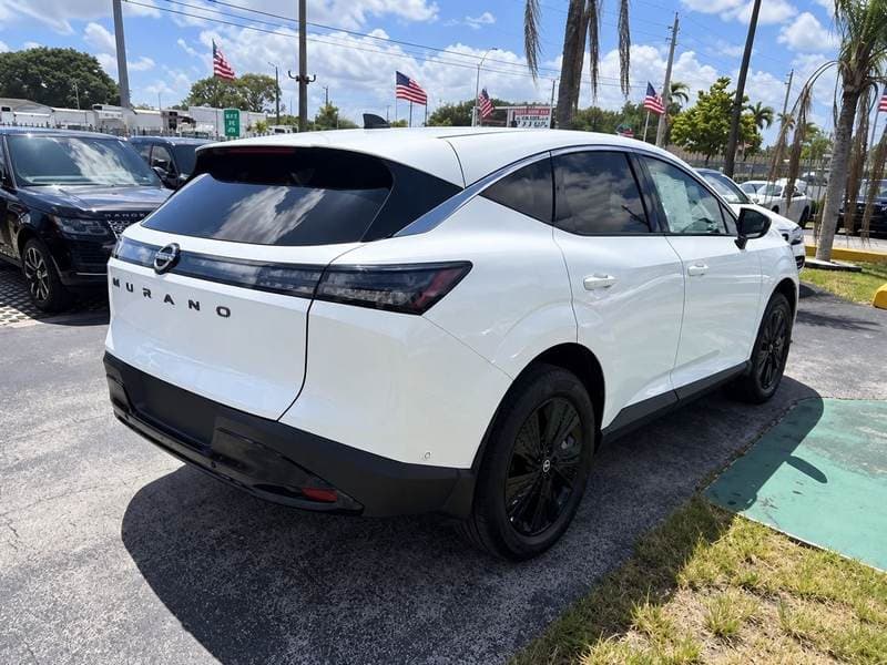 2026 Nissan Murano thumbnail 5