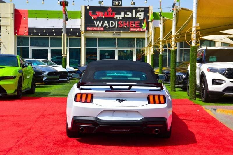 2024 Ford Mustang PREMIUM thumbnail 7
