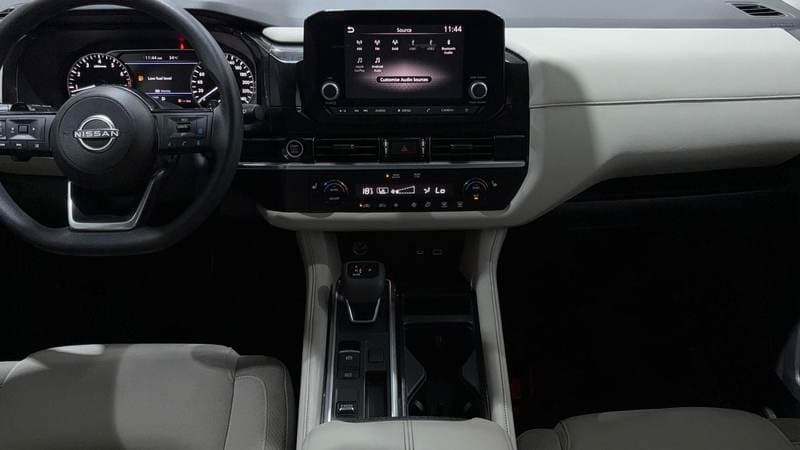 2023 Nissan Pathfinder S thumbnail 8