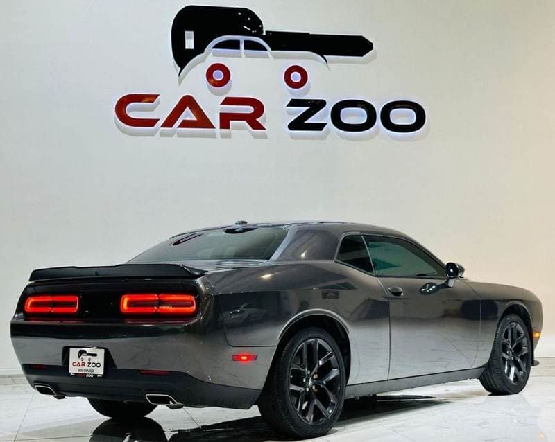 2022 Dodge Challenger GT thumbnail 3