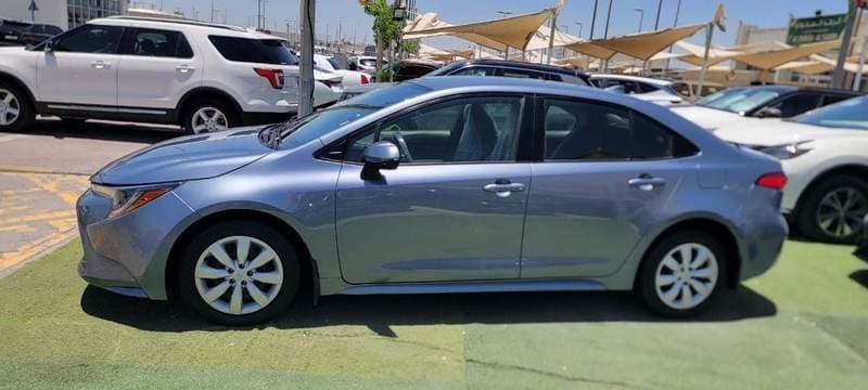 2021 Toyota Corolla SE thumbnail 5
