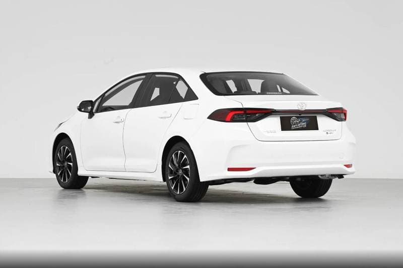 2026 Toyota Corolla XLI HEV thumbnail 4
