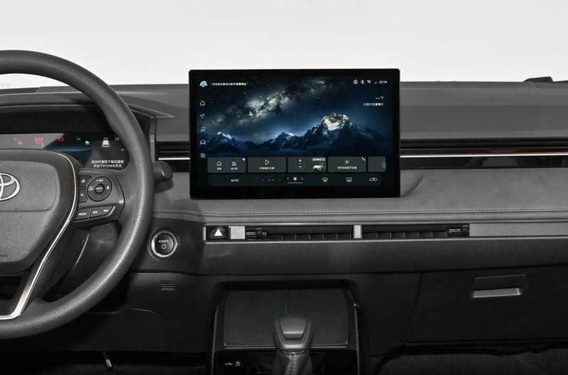2026 Toyota Corolla XLI HEV thumbnail 8