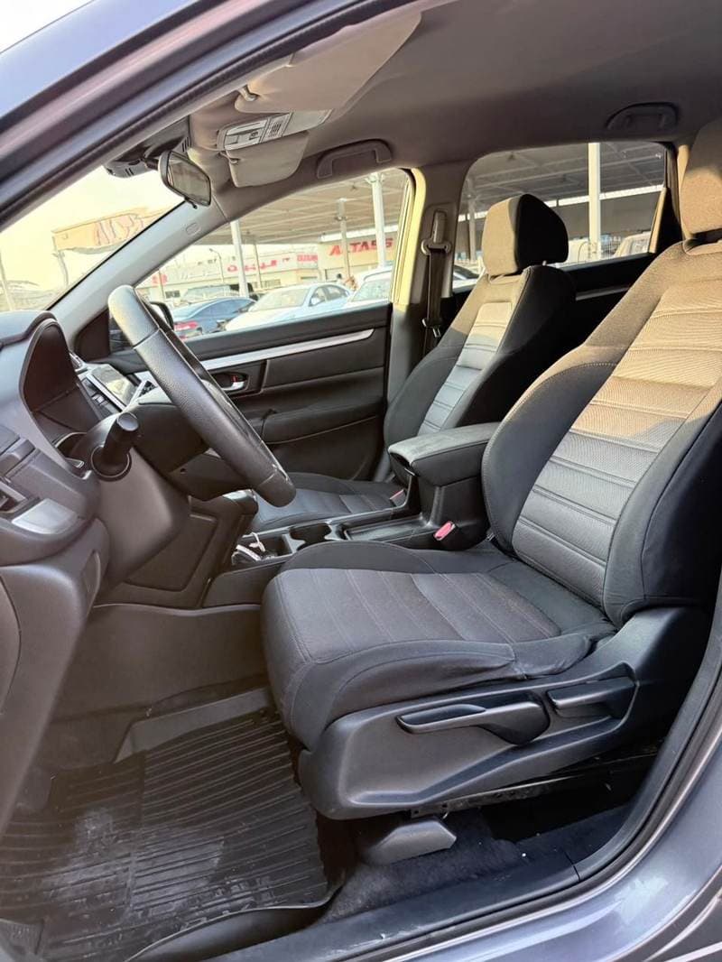 2019 Honda CR V thumbnail 6
